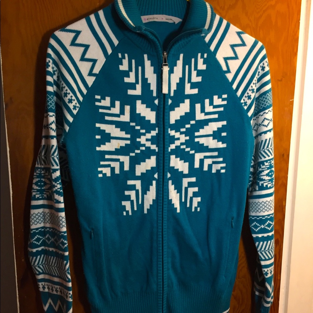 Zip-up sweater